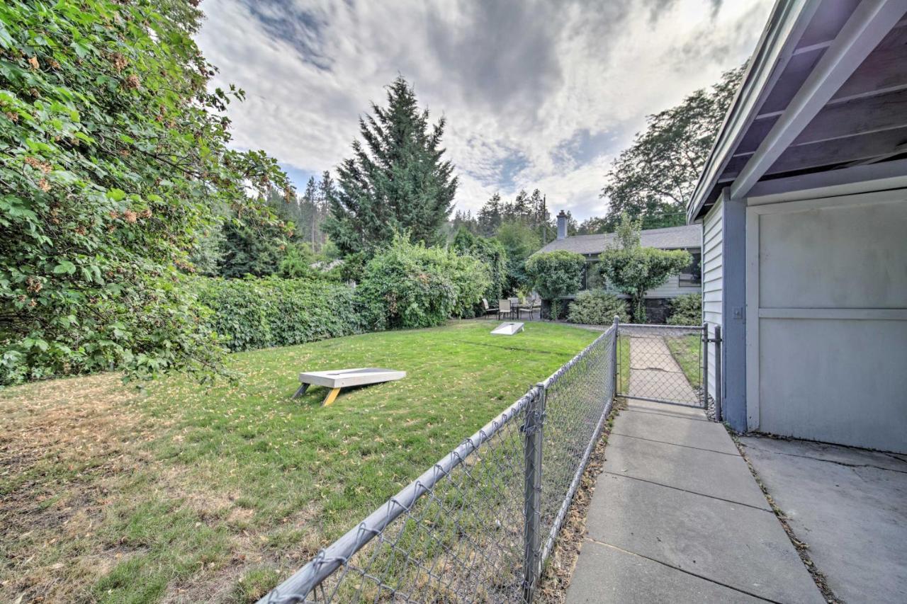 Bright And Airy Liberty Lake Abode With Backyard! Exterior photo